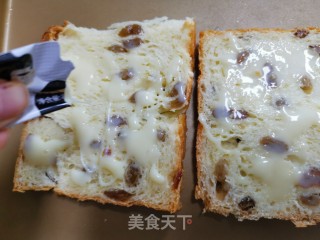 焦糖吐司的做法步骤：1