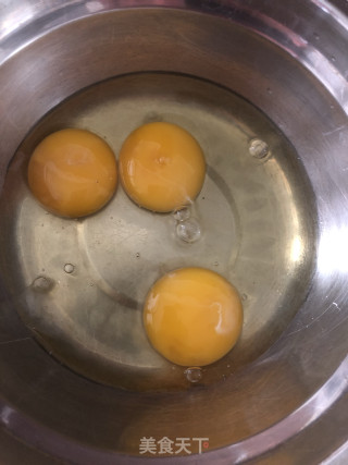 蒸鸡蛋羹的做法步骤：1