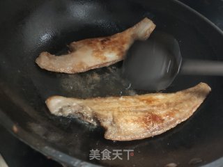 红烧鳎目鱼的做法步骤：3