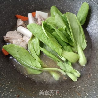 贵妃肉山药汤粉的做法步骤：5