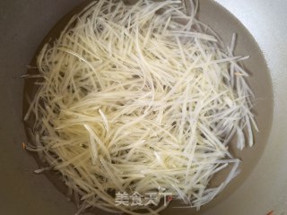 老干妈拌土豆丝的做法步骤：5