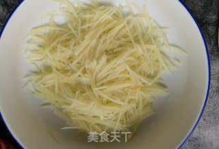 老干妈拌土豆丝的做法步骤：6
