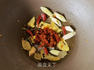 胡萝卜土豆炖排骨的做法步骤：8