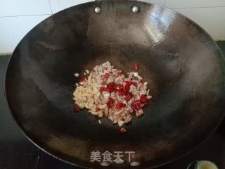 肉末炒包菜的做法步骤：3