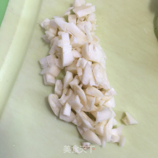 蒜蓉粉丝烧丝瓜的做法步骤：2