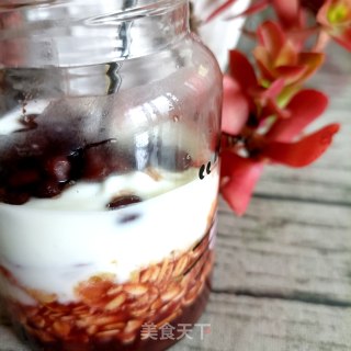红豆樱桃酸奶杯的做法步骤：8