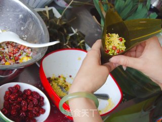 大黄米红枣粽子的做法步骤：4
