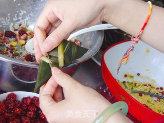 大黄米红枣粽子的做法步骤：6