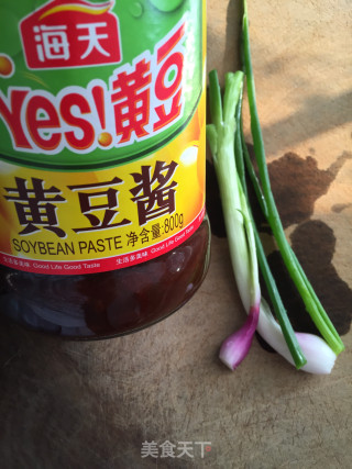 炸酱面的做法步骤：2