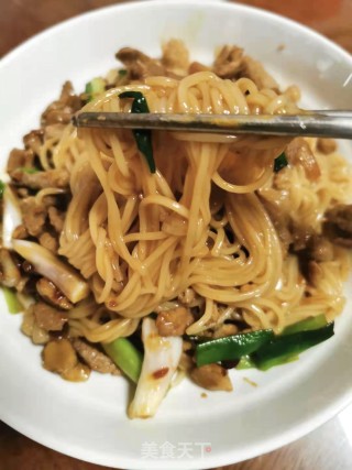 炸酱面的做法步骤：11