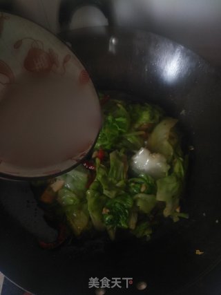 香煎豆腐烧手撒包菜的做法步骤：12