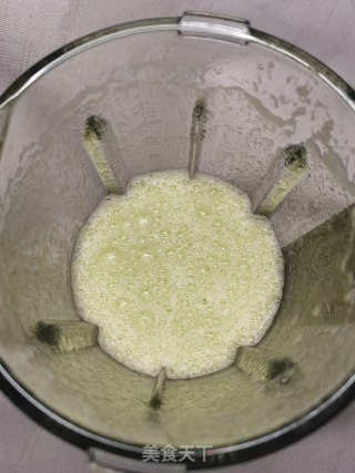 甜瓜汁的做法步骤：5