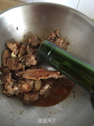 红酒焖鸭的做法步骤：7