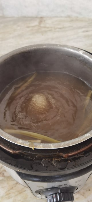 牛肉汤面的做法步骤：1