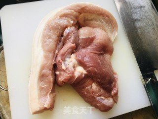 大肉西葫芦水饺的做法步骤：1