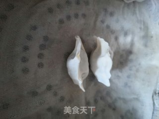 香菜猪肉玉米蒸饺的做法步骤：14