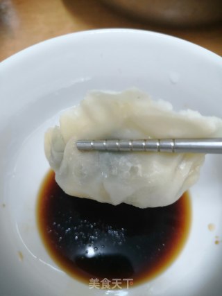 香菜猪肉玉米蒸饺的做法步骤：15