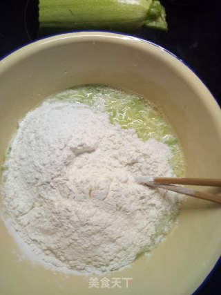 西葫芦软饼的做法步骤：4