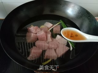 猪肉松的做法步骤：3
