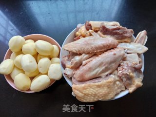 小土豆烧番鸭的做法步骤：1