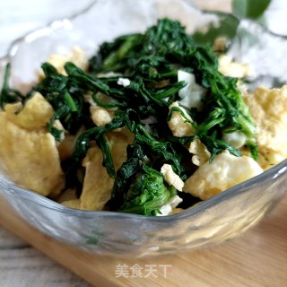 茼蒿叶子拌鸡蛋的做法步骤：15