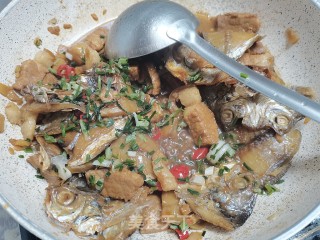 玉昌鲞烧肉的做法步骤：12