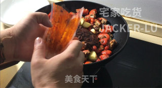 简易版麻辣小龙虾，好吃又简单，麻辣鲜香。的做法步骤：8