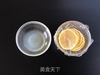 港式柠檬茶的做法步骤：2