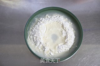 低脂青花鱼卷饼的做法步骤：1