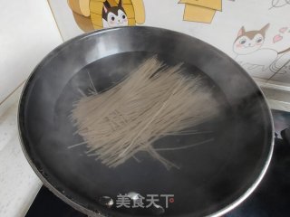 荞麦西红柿鸡蛋面的做法步骤：11
