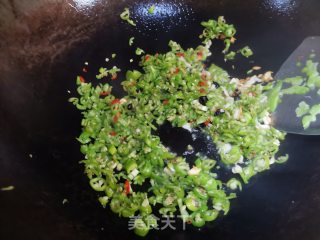 青椒炒苦瓜的做法步骤：5