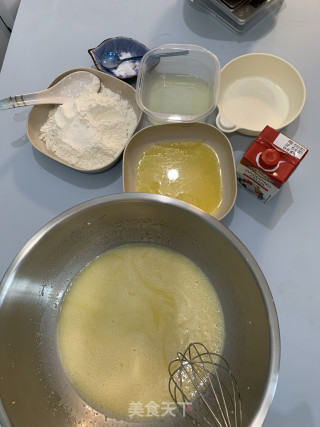 柠檬纸杯蛋糕的做法步骤：1