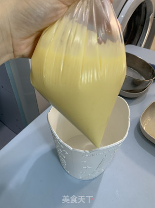 柠檬纸杯蛋糕的做法步骤：6