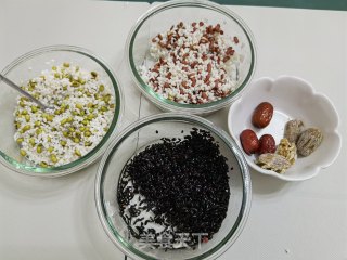 端午节这样的粽子可以吃10个～手指粽子的做法步骤：3