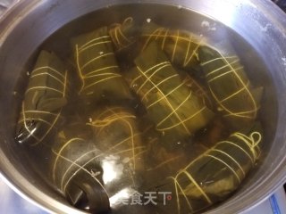 豆沙碱水粽的做法步骤：21