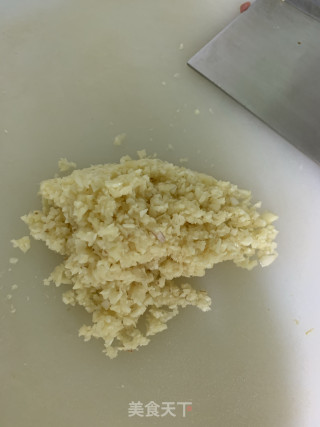 蒜蓉紫苏小龙虾的做法步骤：3