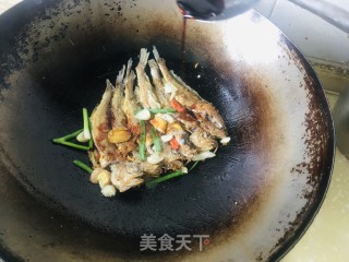 红烧小黄鱼的做法步骤：5