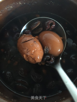 阿胶红枣蛋的做法步骤：8
