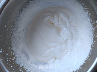 巧克力脆皮雪糕的做法步骤：1