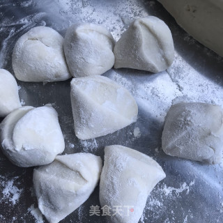 小葱南瓜包的做法步骤：7