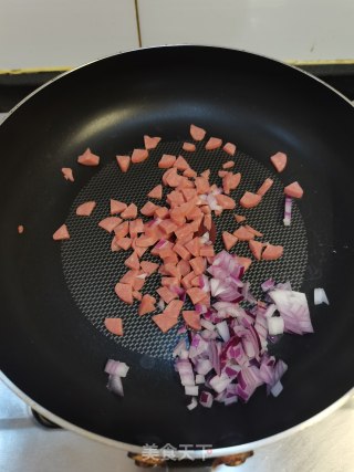 奶酪鸡蛋饼的做法步骤：1