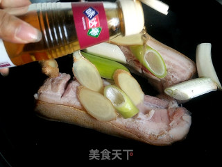 马兰干烧肉的做法步骤：5