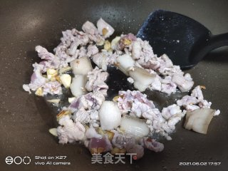 肉片炒黄瓜的做法步骤：3
