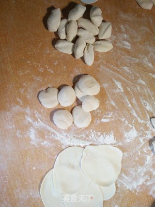 萝卜猪肉馅蒸饺的做法步骤：15