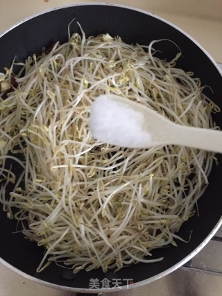 辣子豆芽的做法步骤：5