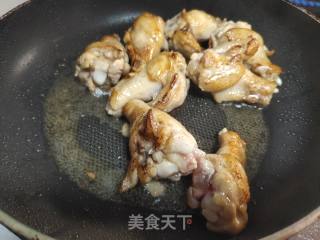 木耳红烧鸡盖烧饭的做法步骤：3