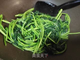 木耳红烧鸡盖烧饭的做法步骤：9
