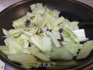 五花肉炒黄瓜的做法步骤：4