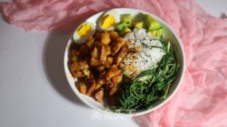 土豆焖肉盖烧饭的做法步骤：10