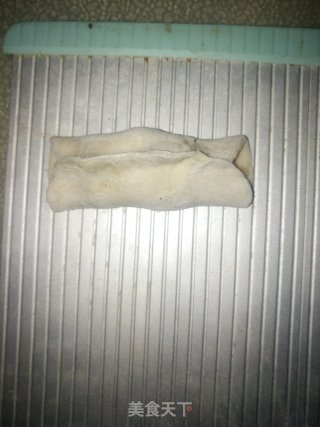 西葫芦鸡蛋虾皮锅贴的做法步骤：13